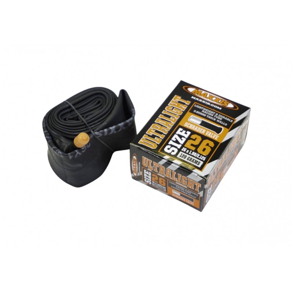Camara Maxxis Ultralight 26 Schrader 33mm 1 Camara Maxxis Ultralight 26 Schrader 33mm